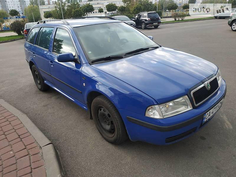 Универсал Skoda Octavia 2002 в Черкассах