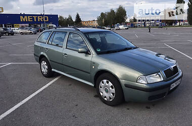 Универсал Skoda Octavia 2001 в Житомире