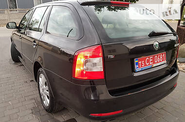 Универсал Skoda Octavia 2009 в Киеве