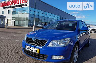 Седан Skoda Octavia 2009 в Киеве