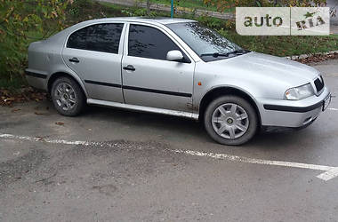 Лифтбек Skoda Octavia 1997 в Каменец-Подольском