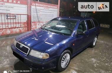 Универсал Skoda Octavia 1999 в Черновцах