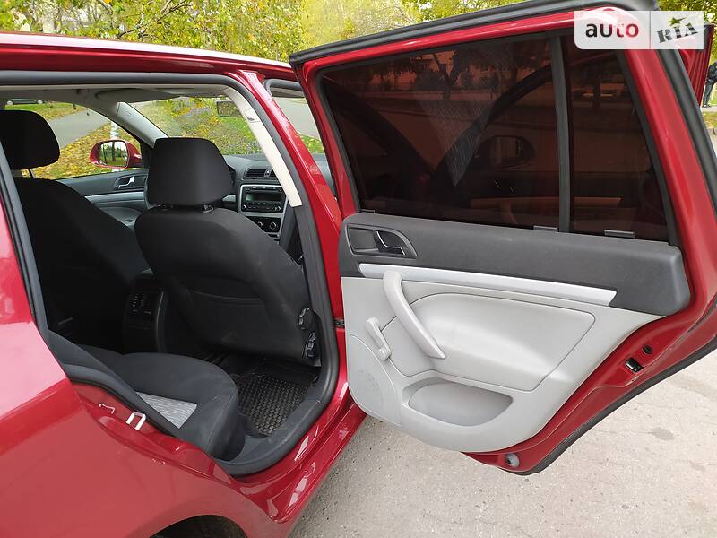 Універсал Skoda Octavia 2009 в Полтаві