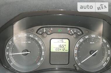 Седан Skoda Octavia 2004 в 