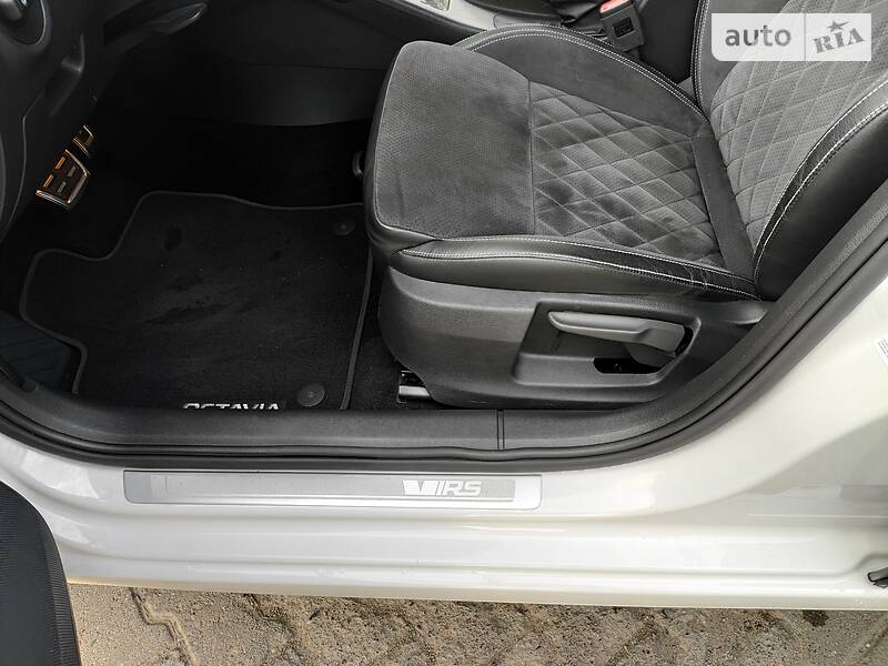 Універсал Skoda Octavia 2018 в Чернівцях фото 13 Універсал Skoda Octavia 2018 в Чернівцях