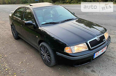 Хэтчбек Skoda Octavia 2003 в Виннице