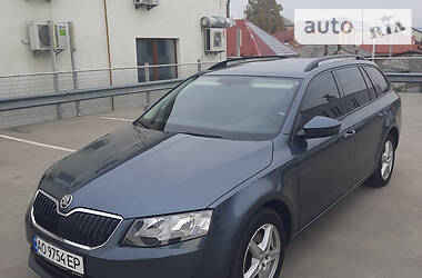 Универсал Skoda Octavia 2016 в Мукачево