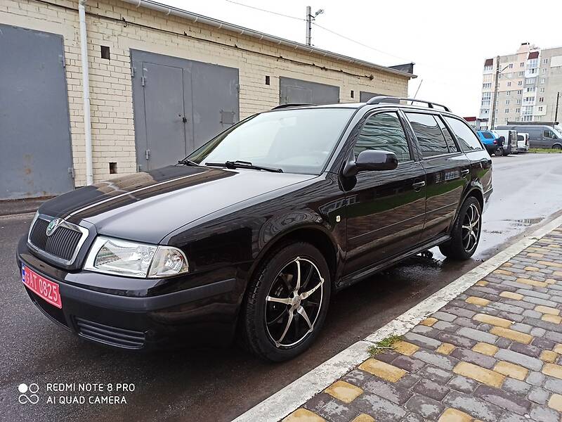 Универсал Skoda Octavia 2005 в Чернигове