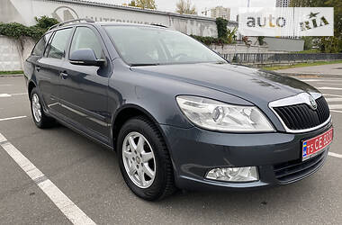 Универсал Skoda Octavia 2012 в Киеве