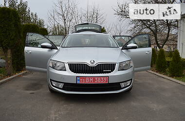 Универсал Skoda Octavia 2015 в Харькове