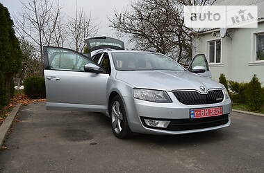 Универсал Skoda Octavia 2015 в Харькове