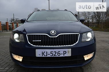 Универсал Skoda Octavia 2014 в Стрые