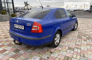 Хэтчбек Skoda Octavia 2006 в Житомире