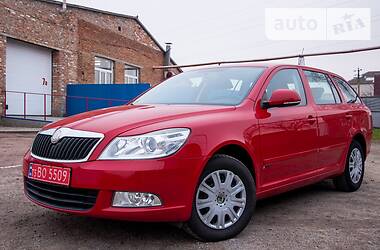 Універсал Skoda Octavia 2010 в Бердичеві