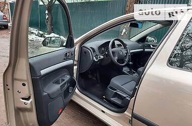 Хэтчбек Skoda Octavia 2005 в 