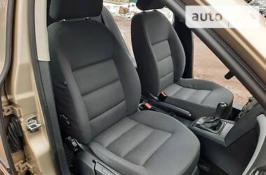 Хэтчбек Skoda Octavia 2005 в 