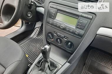 Хэтчбек Skoda Octavia 2005 в 