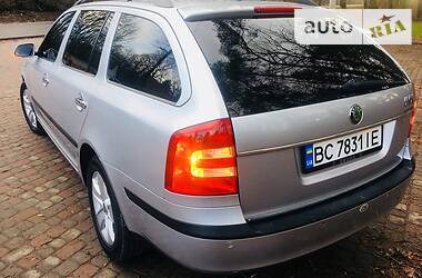 Универсал Skoda Octavia 2008 в Дрогобыче