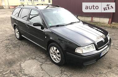 Універсал Skoda Octavia 2002 в Луцьку