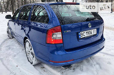 Универсал Skoda Octavia 2012 в Львове