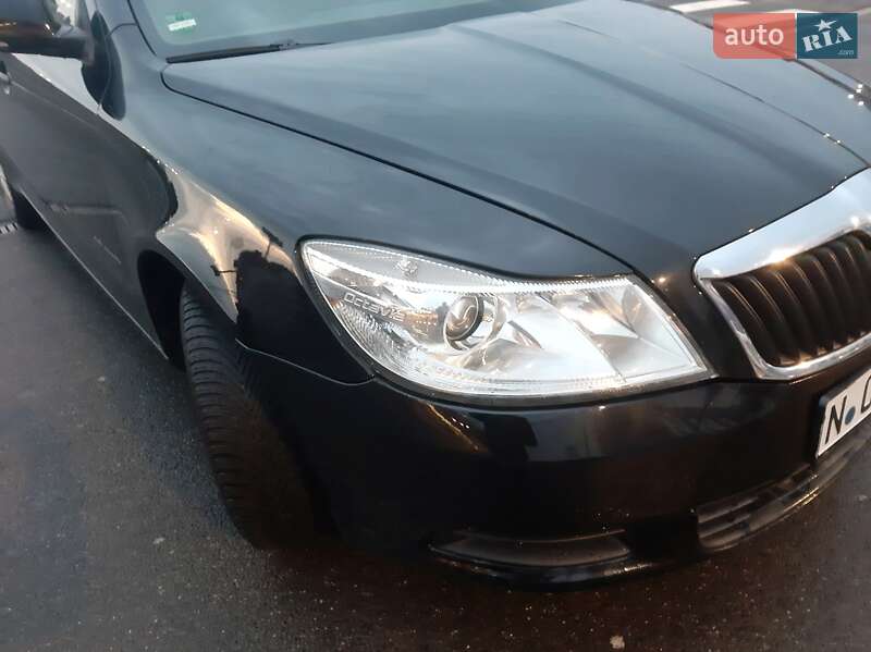 Универсал Skoda Octavia 2010 в Ужгороде