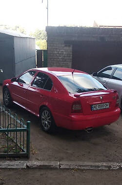 Хэтчбек Skoda Octavia 2002 в Днепре