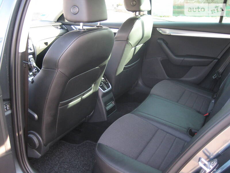 Універсал Skoda Octavia 2015 в Бердичеві