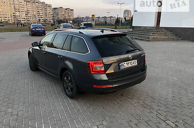 Универсал Skoda Octavia 2016 в Львове