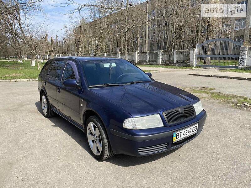 Универсал Skoda Octavia 2004 в Херсоне