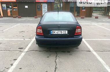 Лифтбек Skoda Octavia 2000 в Коростене