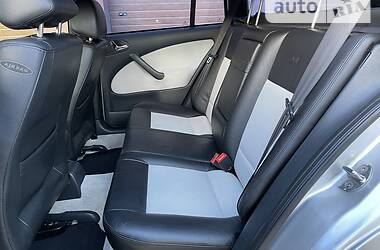Универсал Skoda Octavia 2003 в 