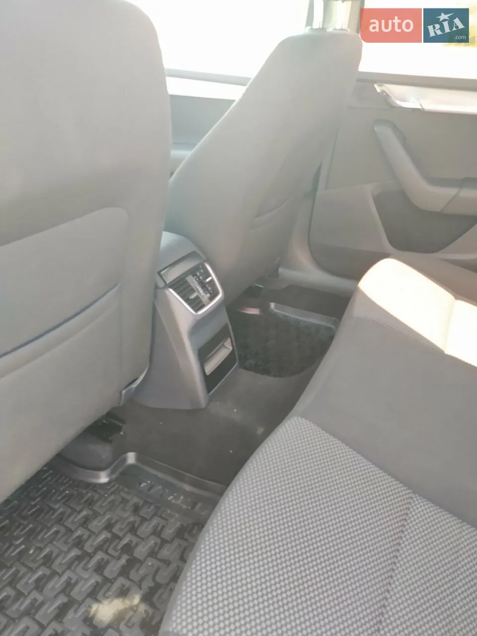 2013 Skoda Octavia - мініатюра 12