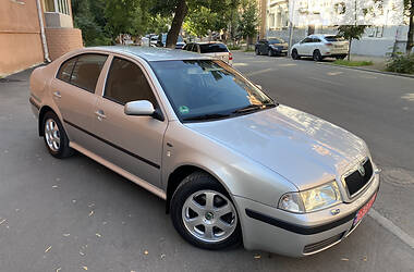 Хетчбек Skoda Octavia 2001 в Києві