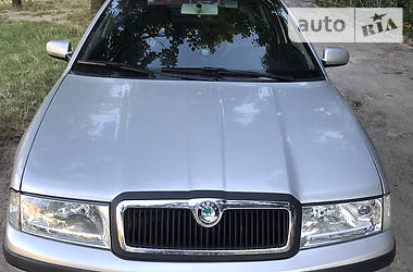 Седан Skoda Octavia 2001 в Светловодске