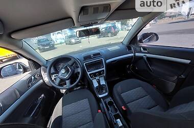 Седан Skoda Octavia 2011 в Чернівцях