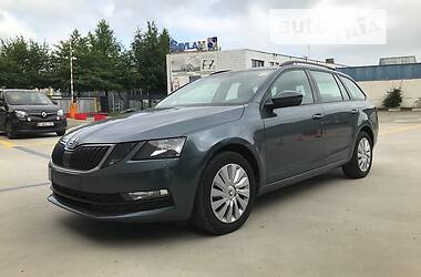 Универсал Skoda Octavia 2017 в Староконстантинове