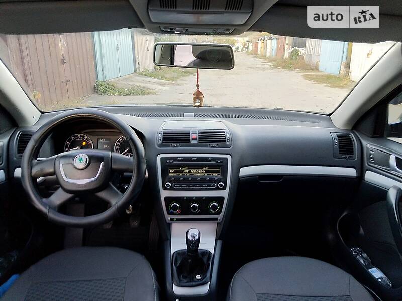 Лифтбек Skoda Octavia 2010 в Херсоне