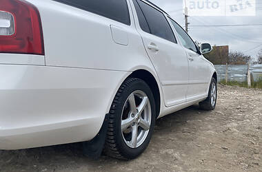 Універсал Skoda Octavia 2011 в 