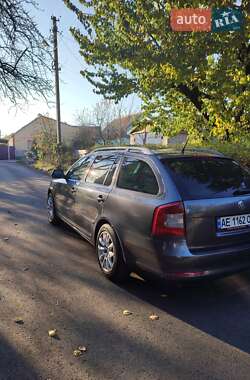 Универсал Skoda Octavia 2009 в Каменском