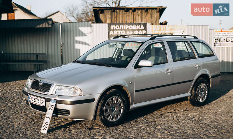 Універсал Skoda Octavia 2003 в Бучачі