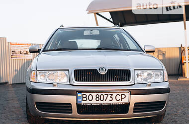Универсал Skoda Octavia 2003 в Бучаче