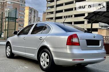 Лифтбек Skoda Octavia 2012 в Киеве