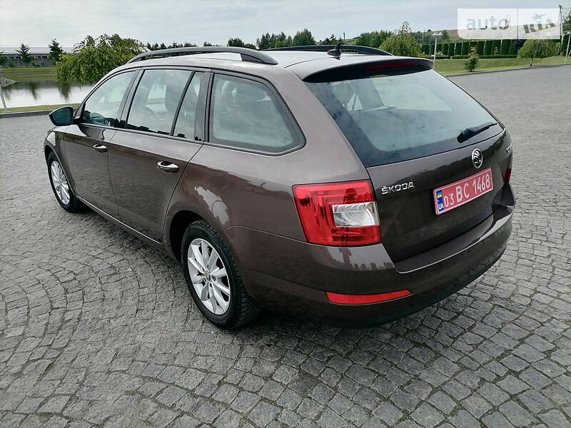 Универсал Skoda Octavia 2016 в Каменке-Бугской фото 2 Универсал Skoda Octavia 2016 в Каменке-Бугской