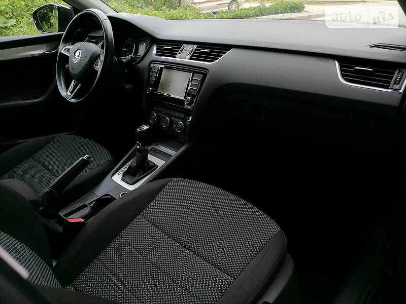 Универсал Skoda Octavia 2016 в Каменке-Бугской фото 7 Универсал Skoda Octavia 2016 в Каменке-Бугской