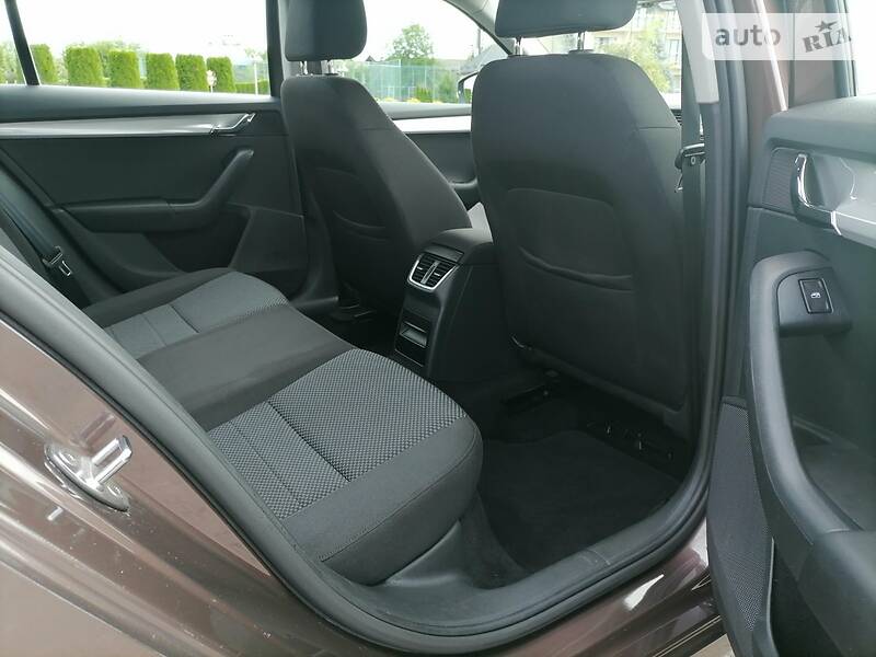 Универсал Skoda Octavia 2016 в Каменке-Бугской фото 17 Универсал Skoda Octavia 2016 в Каменке-Бугской