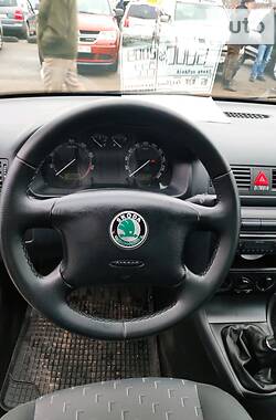 Лифтбек Skoda Octavia 2009 в Черкассах