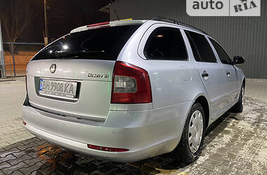 Універсал Skoda Octavia 2010 в Одесі