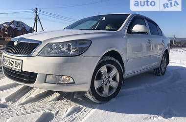 Лифтбек Skoda Octavia 2012 в Тячеве