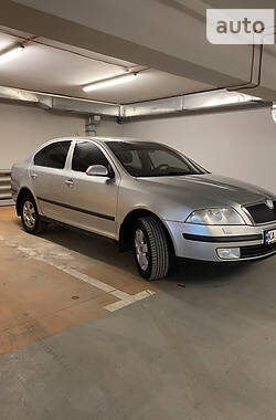 Седан Skoda Octavia 2008 в Запорожье