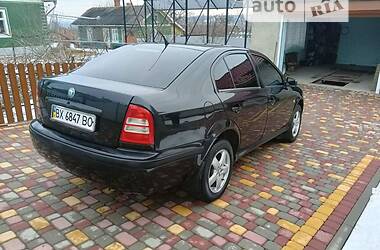 Хэтчбек Skoda Octavia 2001 в 
